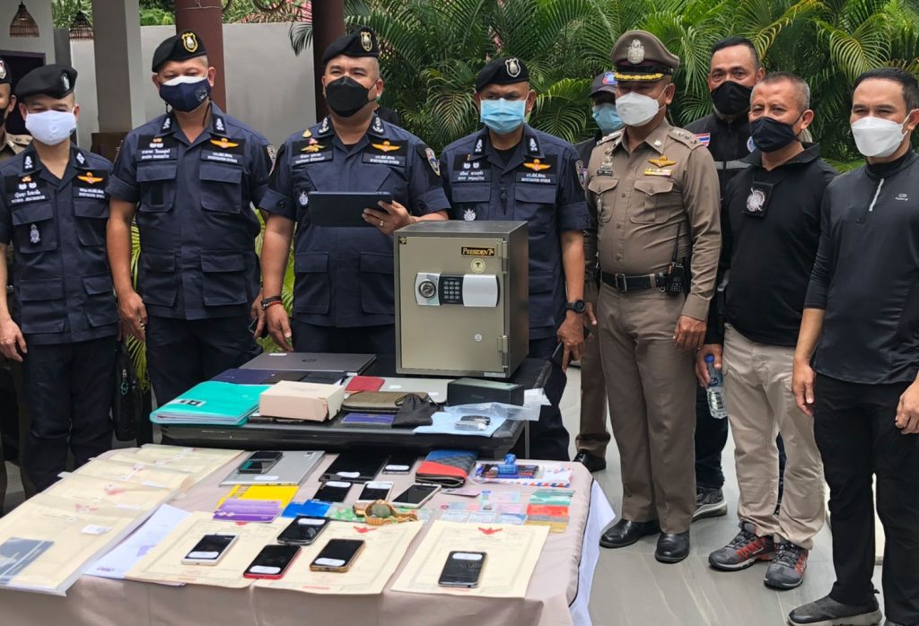 Police display items seized from a German drug suspect on Koh Phangan in Surat Thani on Tuesday.